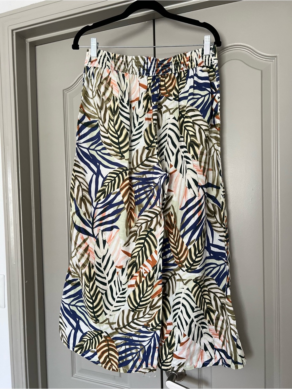 Tahari 100% Linen Tropical Leaf Wide Leg Crop Pants Medium Resort Coastal Boho - Picture 5 of 6